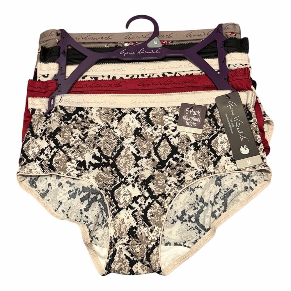 NEW Gloria Vanderbilt 5 Pack of Microfiber Briefs Size Medium